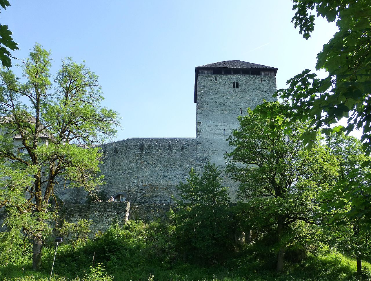 Burg_Kaprun_04