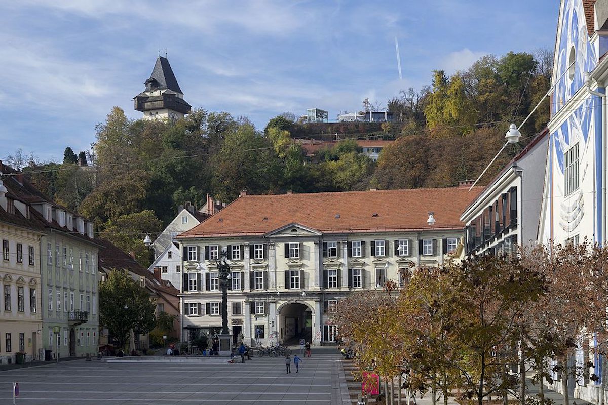 Karmeliterplatz