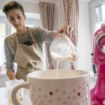 Hasen und Nester aus Ölteig