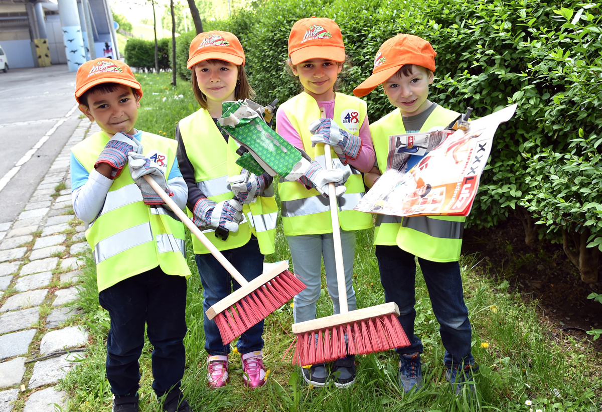 Wien räumt auf - auch Kinder machen mit