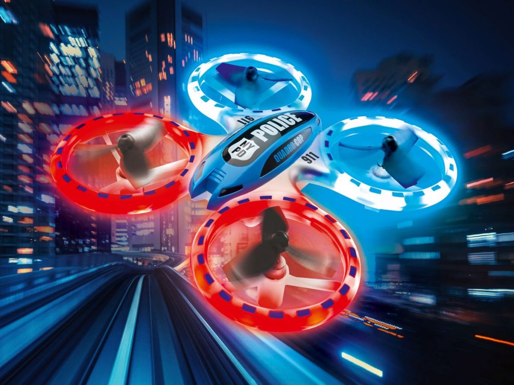 Der QuadroCop von Revell Control