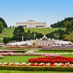 schlosspark schönbrunn