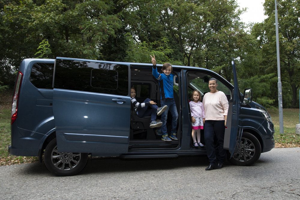 Ford Tourneo Custom 2,0 TDCI Titanium