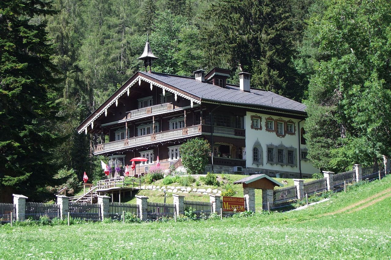 st anton am arlberg museum trier villa