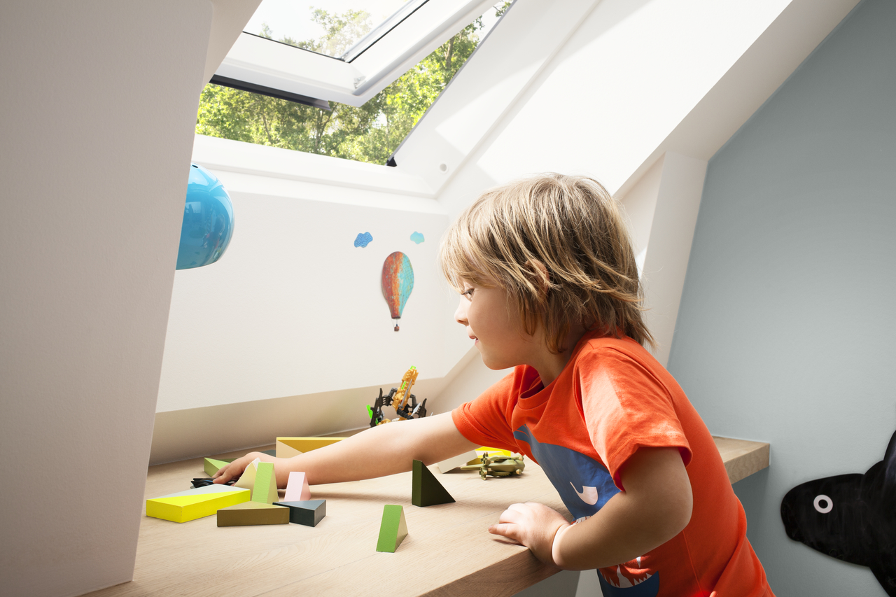 Velux Dachflächenfenster im Kinderzimmer, Bild 4