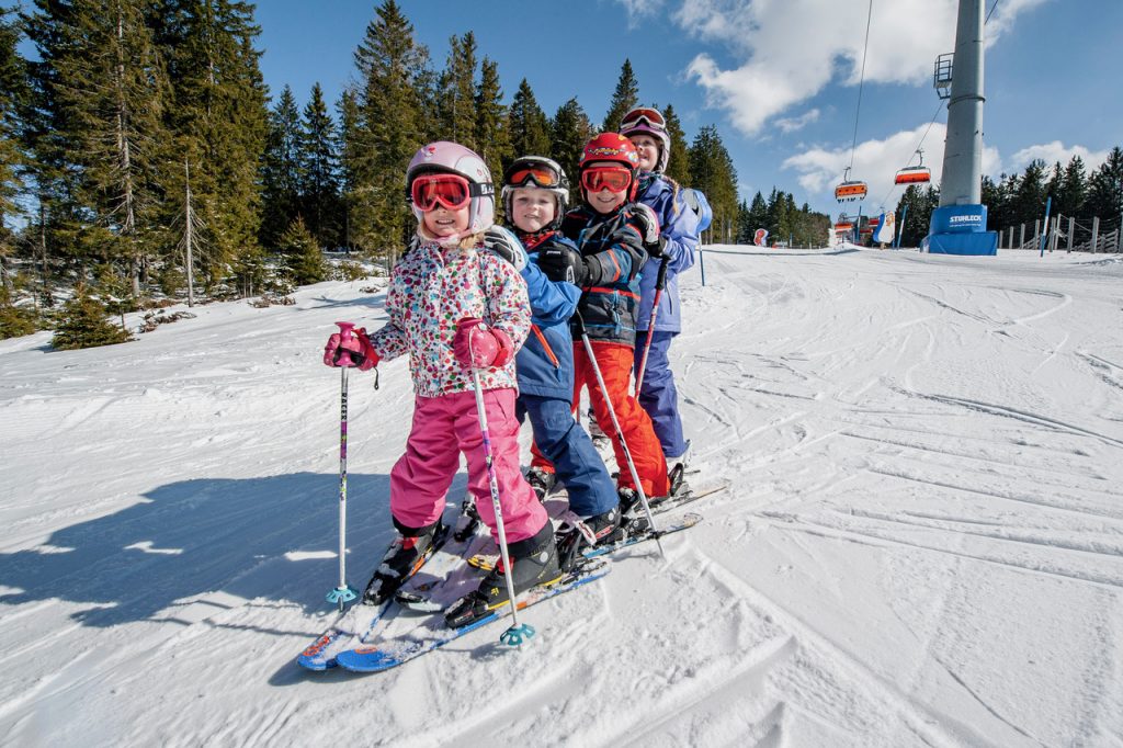 Stuhleck - Kinder auf der Piste