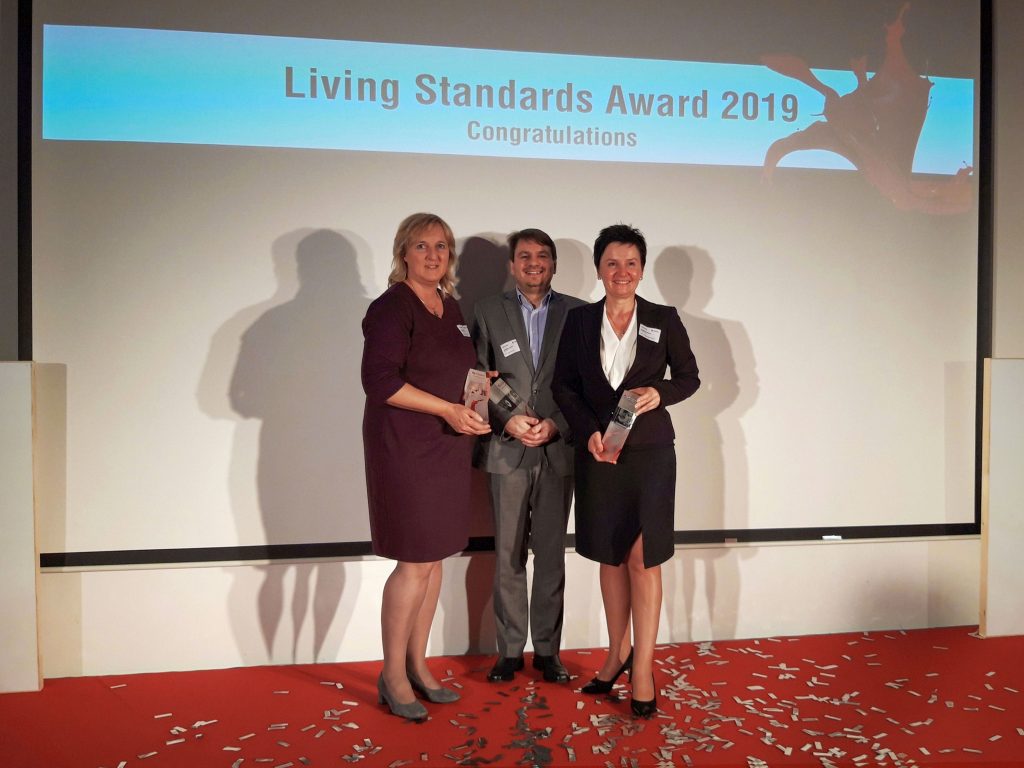 vlnr_Fiala_Lausch_Csiszar_c_MAM Babyartikel