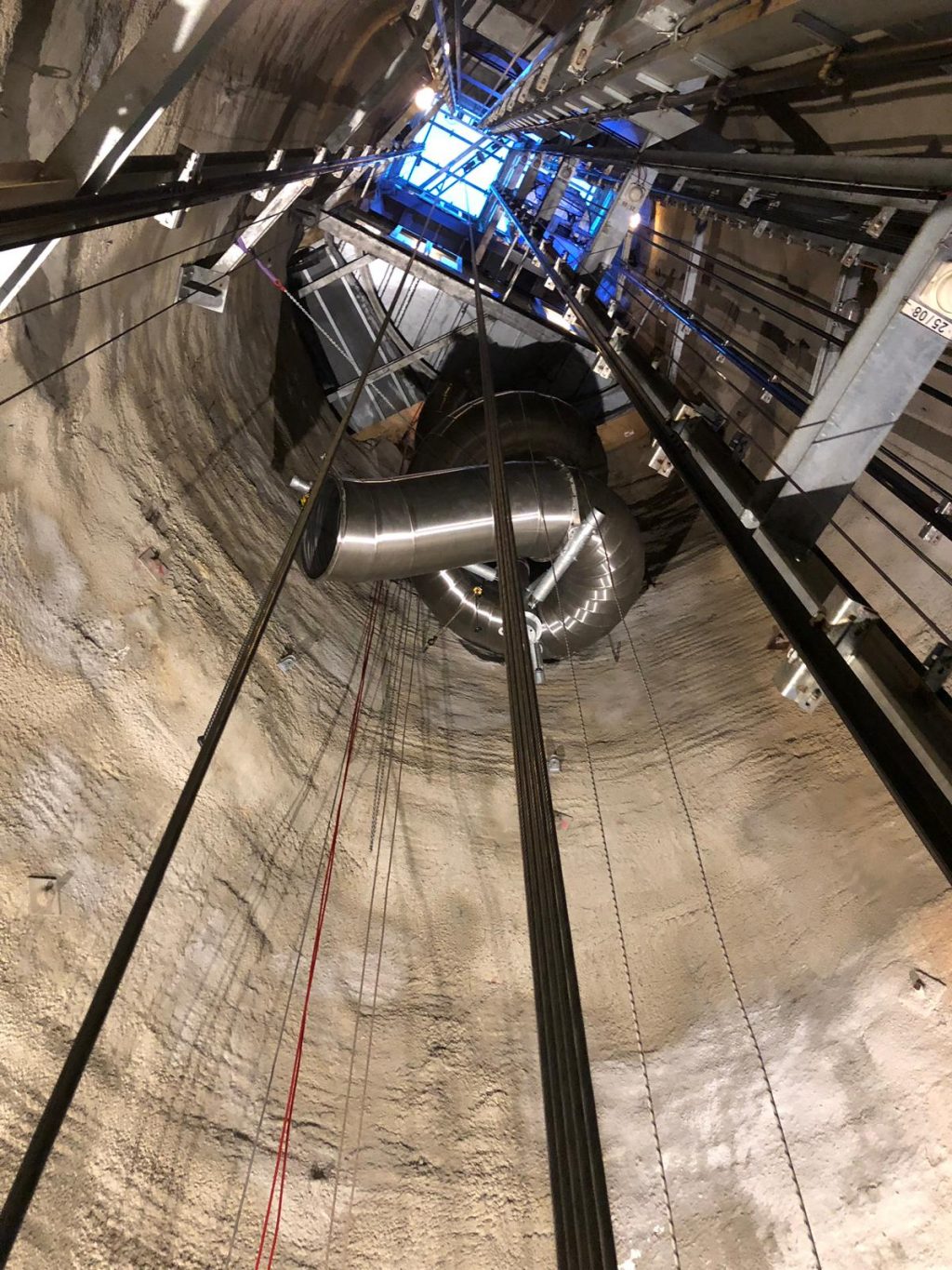 Baufortschritt der Schlossbergrutsche in Graz