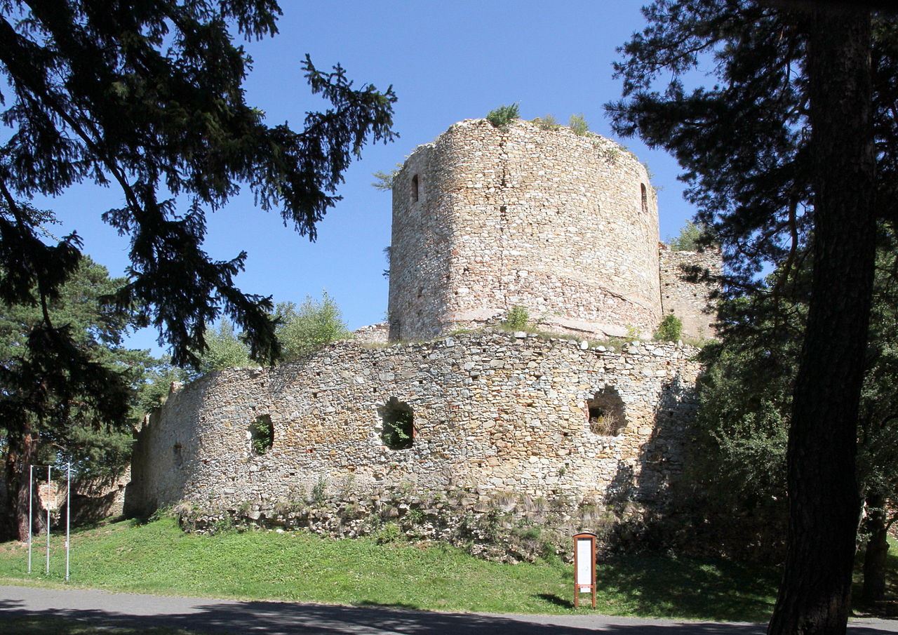 burgruine landsee