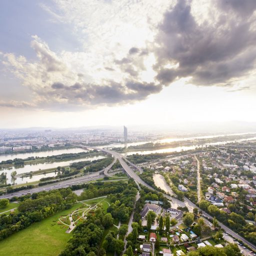 Donauturm_5_Ausschnitt SW