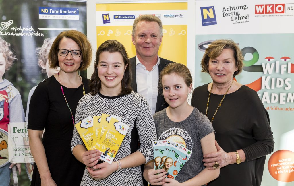 _Kinder Business Week_(c) David Schreiber