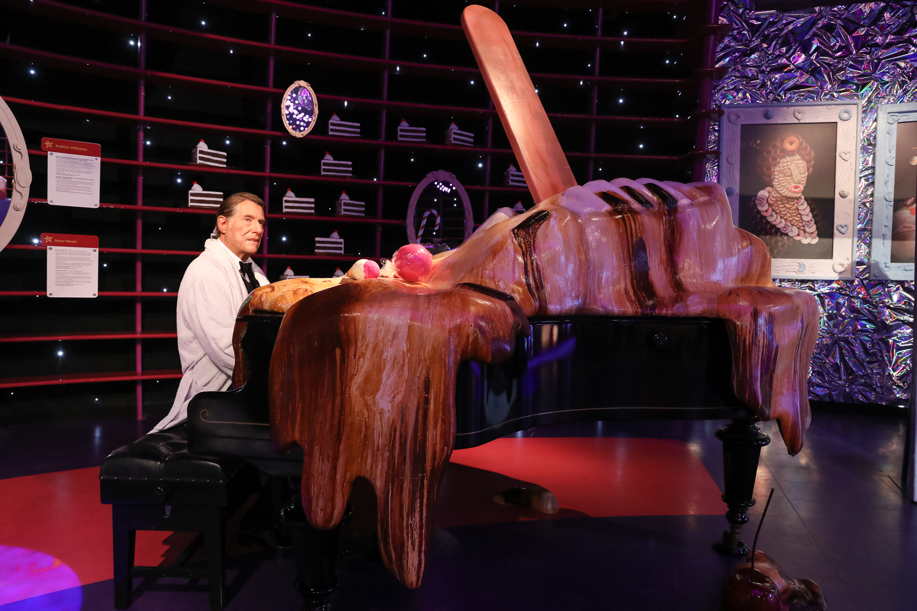 Udo Jürgens in der Sweet Fantasy-Ausstellung bei Madame Tussauds