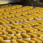 Fischstäbchen auf Band 1