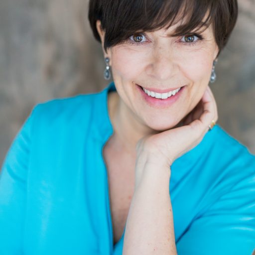 Dr. Lydia Busenlechner