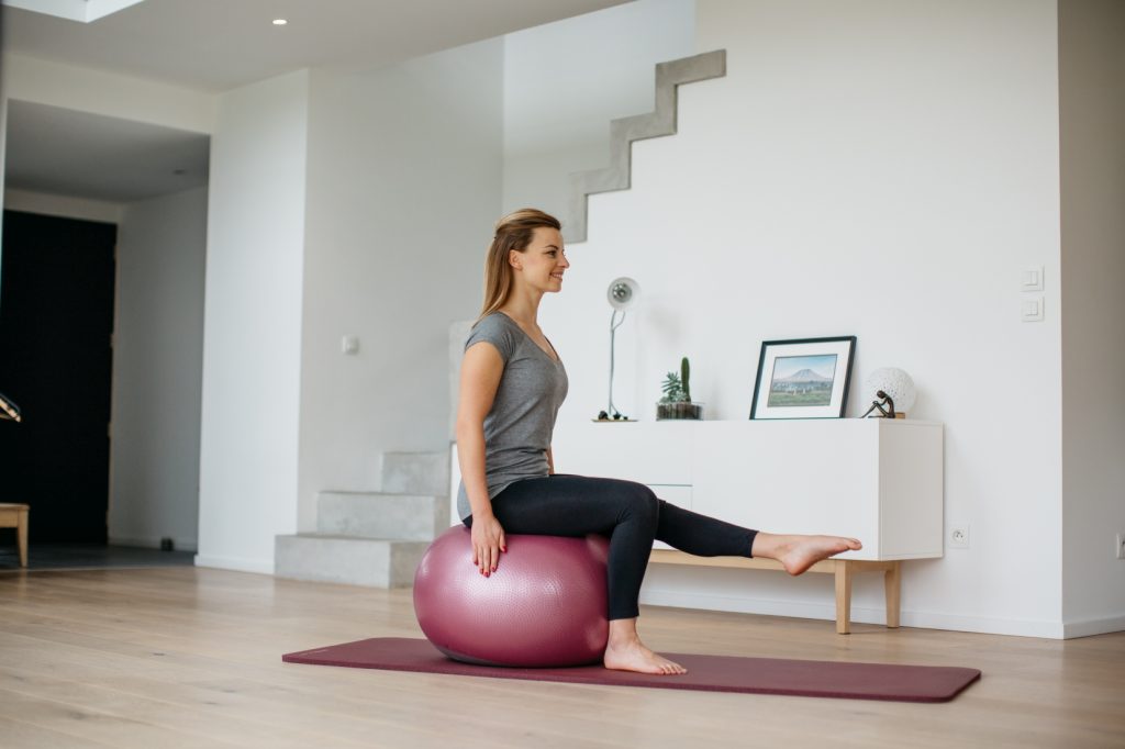 Gymnastikball statt Drehsessel