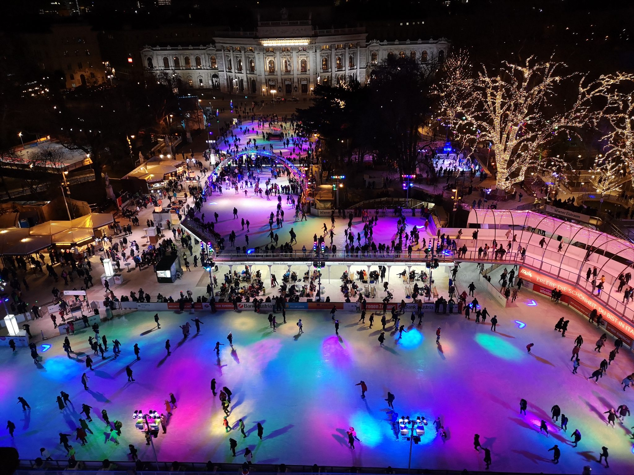Wiener Eistraum von oben