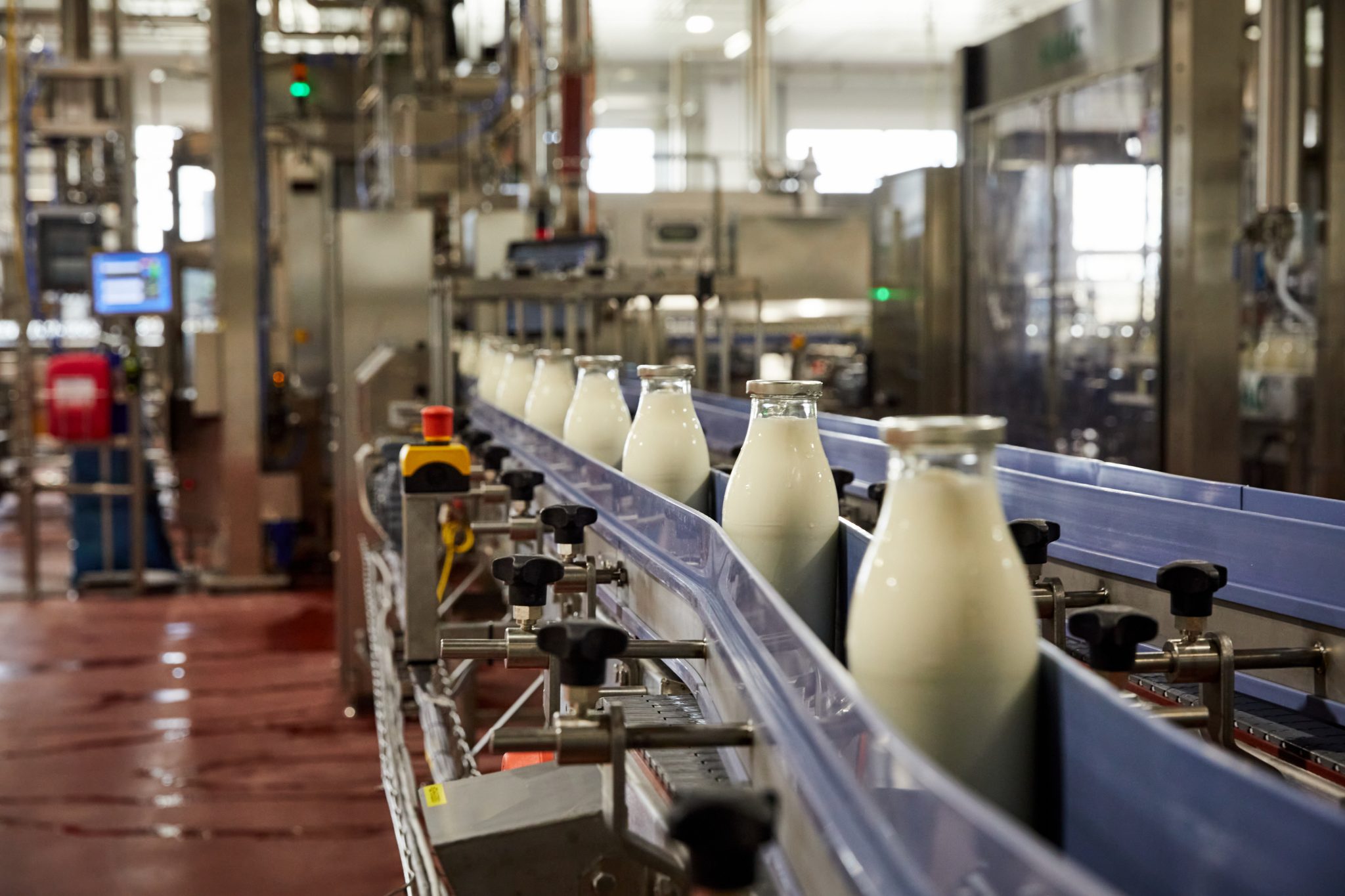 Berglandmilch Mehrwegglasflaschenabfüllung berglandmilch Aschbach NÖ