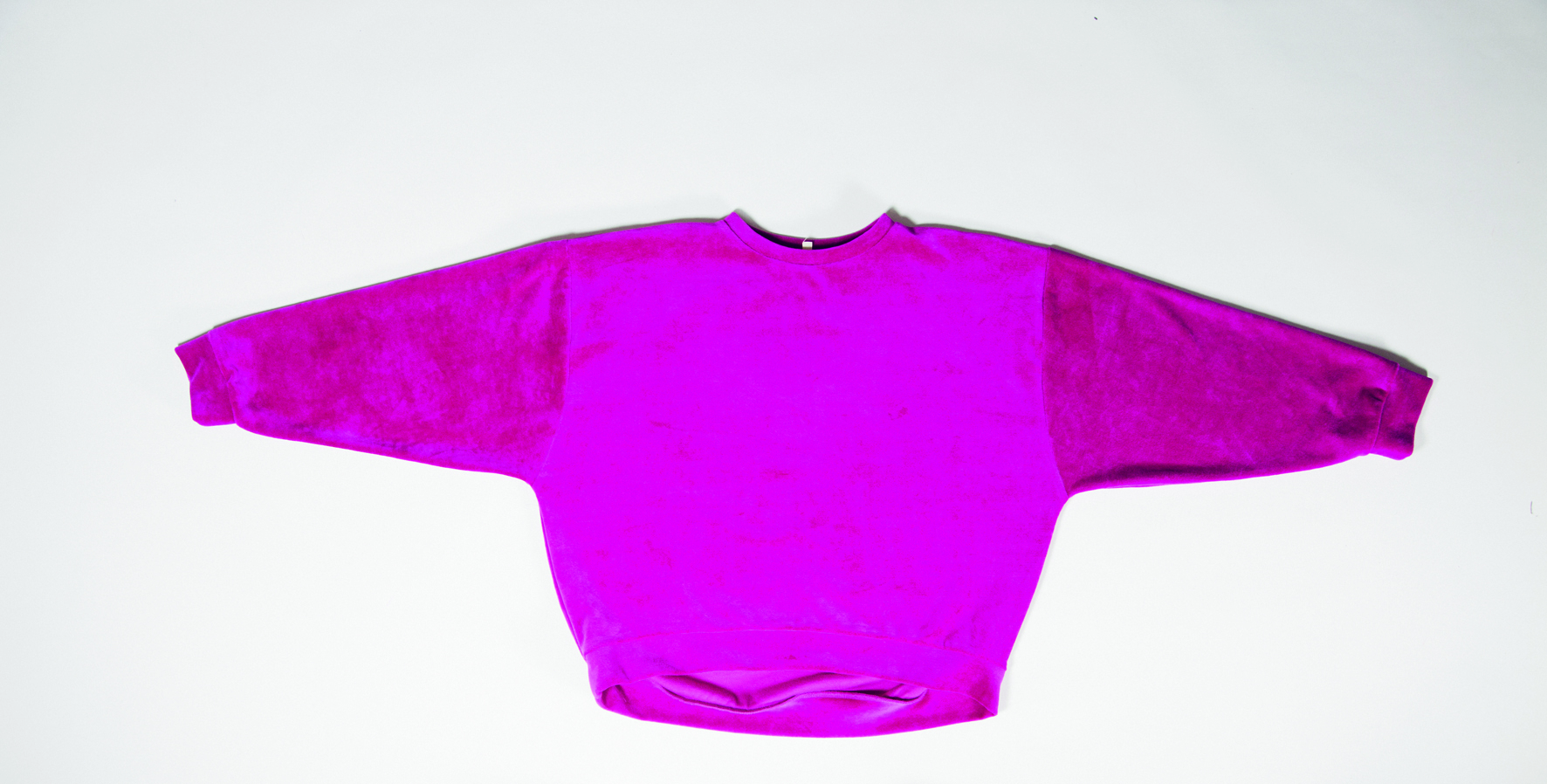 me in wien_Kollektion Niki_Nikipulli, weite A╠êrmel, runder Ausschnitt, pink_EUR 65