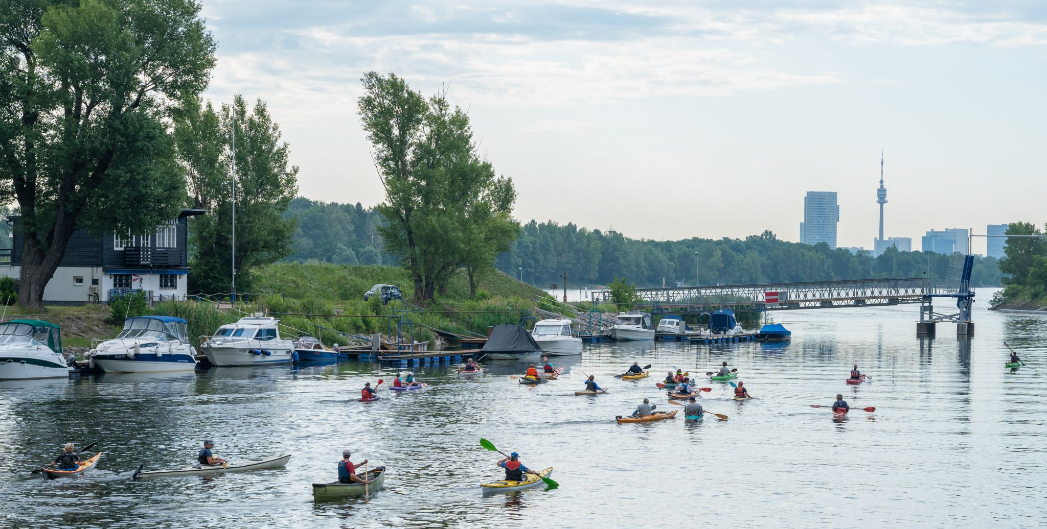 Jubiläumspaddeln von Kuchelau nach Hainburg.