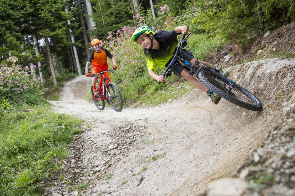 VS_WexlTrails_LoRes_080817_017