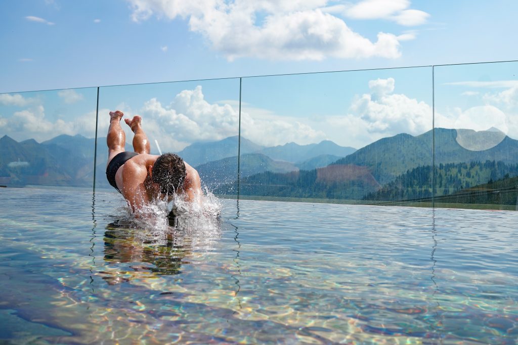 Badeglück am Gipfel der Riesneralm