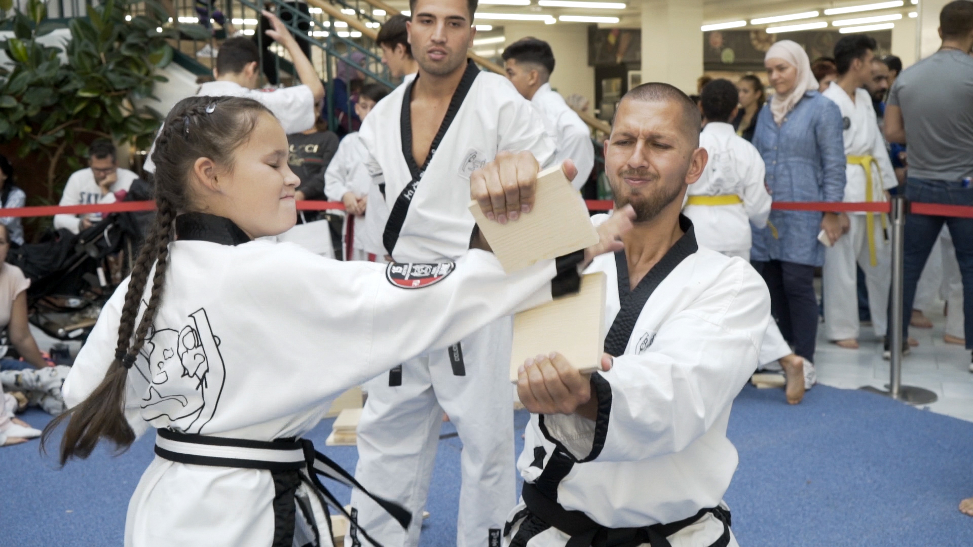 Taekwondo BruchtestMädchen1