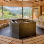 grosszuegiger_saunabereich_c_filippo_galluzzi_wellnessresort_amonti_lunaris