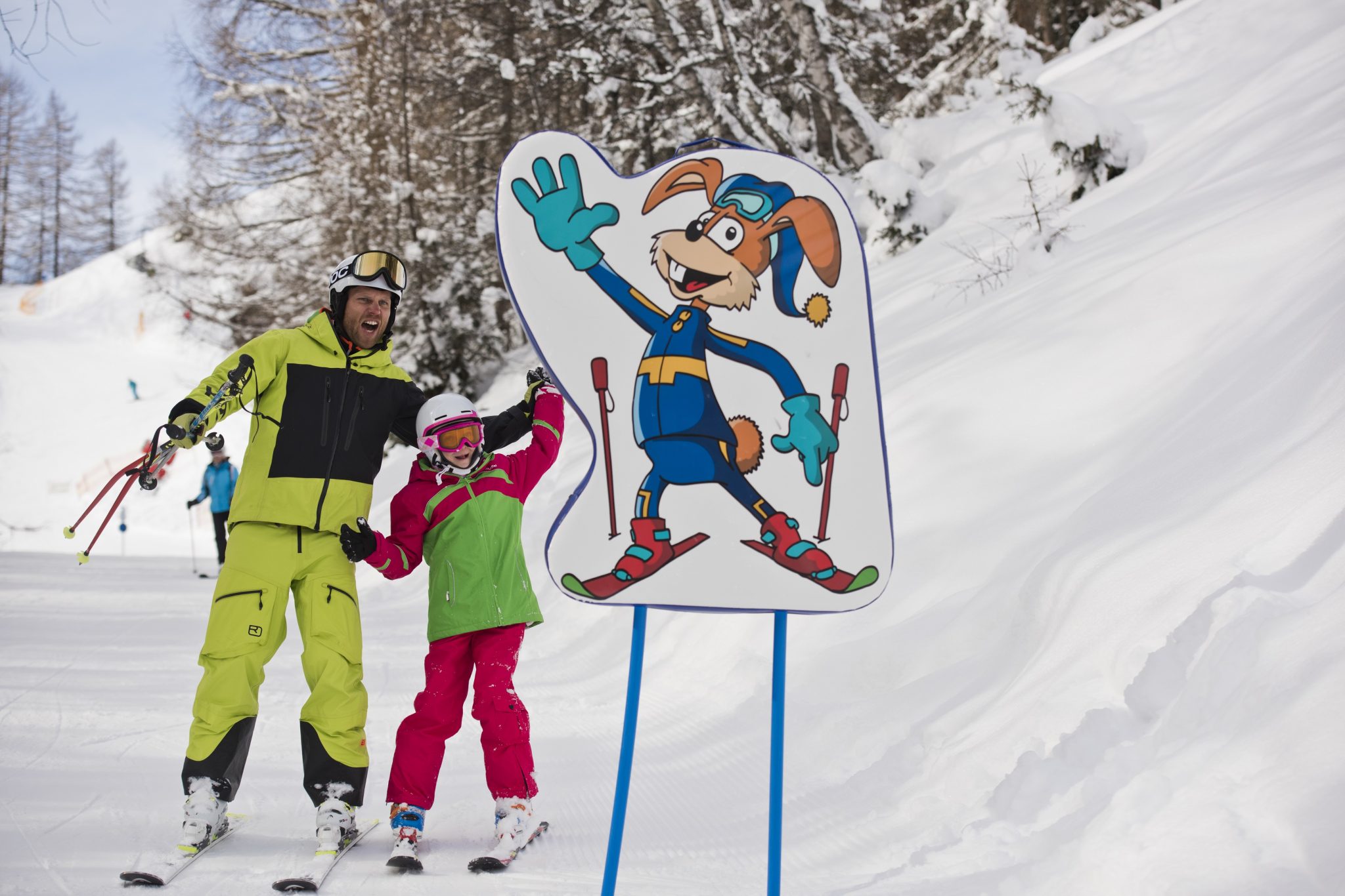 kinderspass_auf_der_piste_c_arlberger_bergbahnen_ski_arlberg