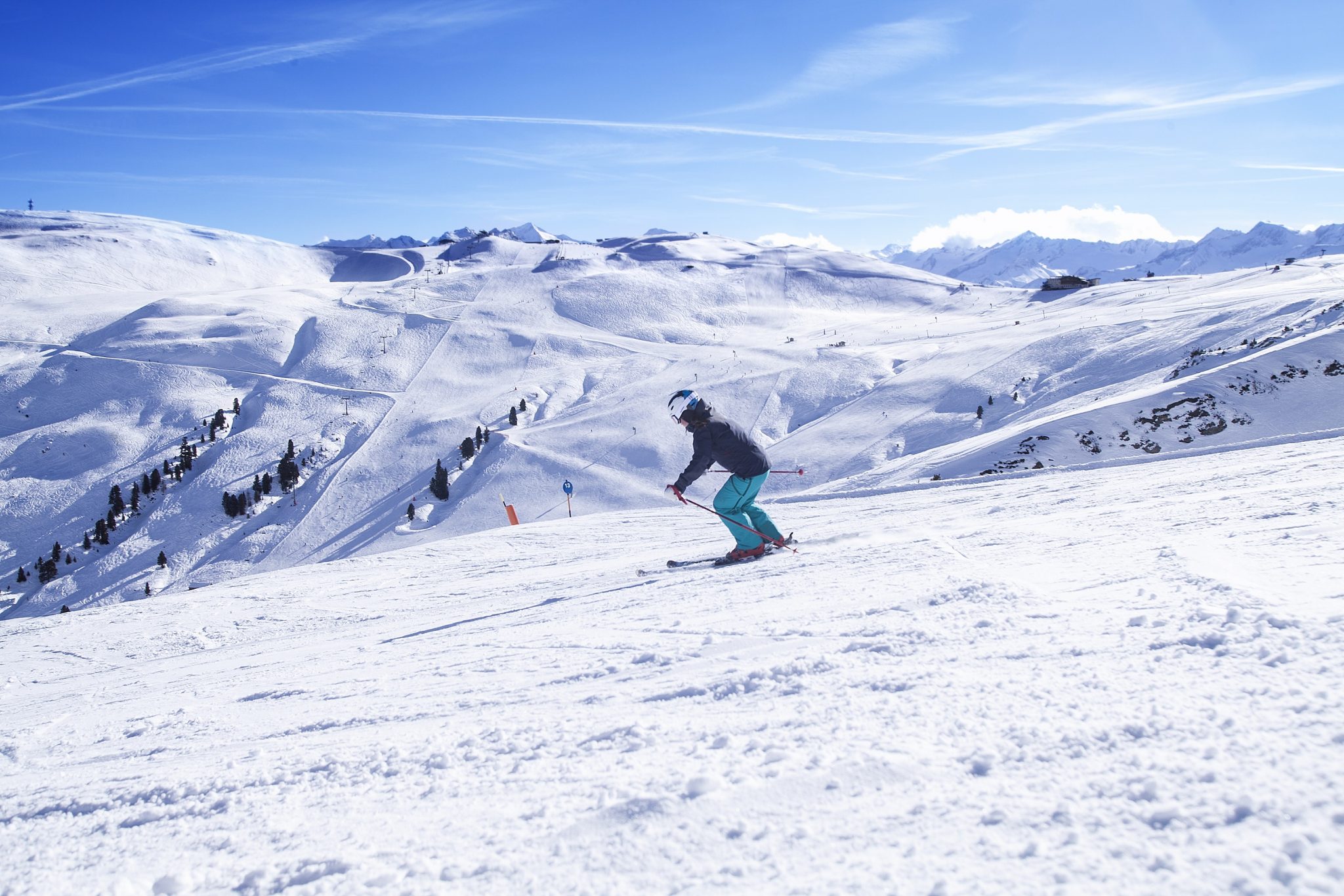 traumhafte_bedingungen_fuer_skifahrerinnen_c_wildkogel_-arena_neukirchen_bramberg