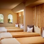 ruheraum_water_relax_mit_angenehm_temperierten_wasserbetten_c_michael_huber_das_adler_inn_-_tyrol_mountain_resort