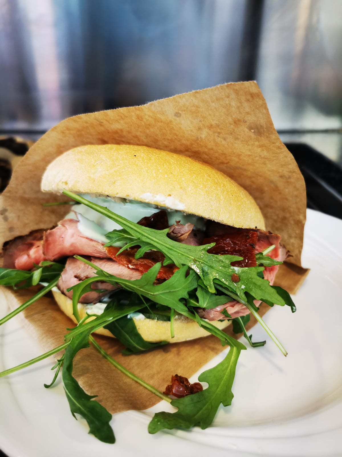 koestliches_roastbeef-sandwich_axamer_lizum