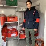 Landwirt Christian Wallner (24) in seinem Kühlraum: Die Wagyu-Steaks werden schockgefroren verkauft.
