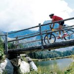 mountainbiken_im_naturparadies_der_tuxer-_und_zillertaler_alpen_c_tourismusverband_tux_alpinhotel_berghaus