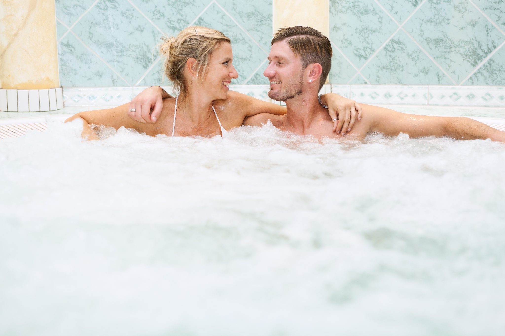 paerchen_im_whirlpool_angerhof_0