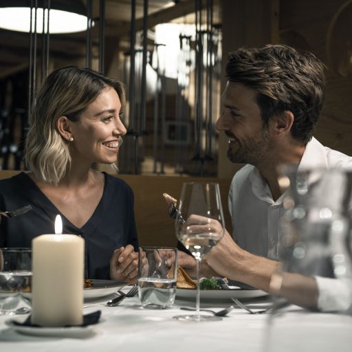 romantische_eltern-auszeit_c_daniela_jakob_dachsteinkoenig_-_familux_resort