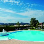 aussenpool_im_sonnenschein_hotel_almesberger