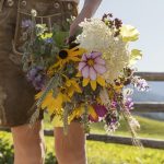 Suedtirol, Algund, Sommer 2019, Aschbach, auf dem Weg zu einer Geburtstagsfeier mit Zwetschgenkuchen,