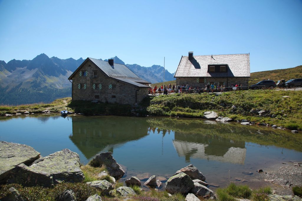 wanderung_zur_friedrichshafener_huette_gourmet_relax_resort_trofana_royal_superior_1