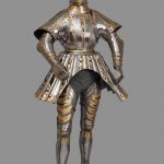 Mode_schauen_SchlossAmbrasInnsbruck_Faltenrockharnisch_Karls_V._Konrad_Seuesenhofer__1512-14.___KHM-Museumsv