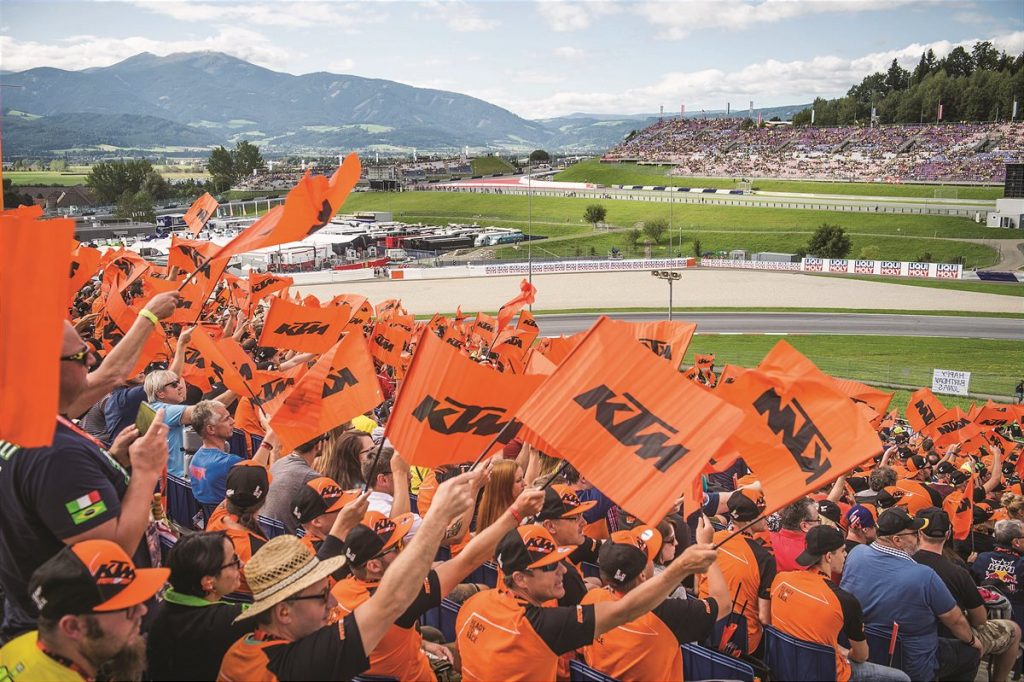 198771_Fans KTM Grandstand Red Bull Ring Spielberg 2017