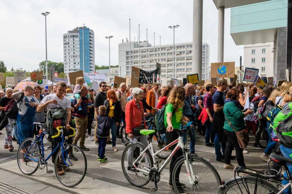 Linz,,Austria,,27,Sep,2019,,Demonstraters,Against,Climatic,Change,,Fridays