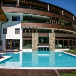 outdoorpool_bei_tag_hotel_granbaita_dolomites