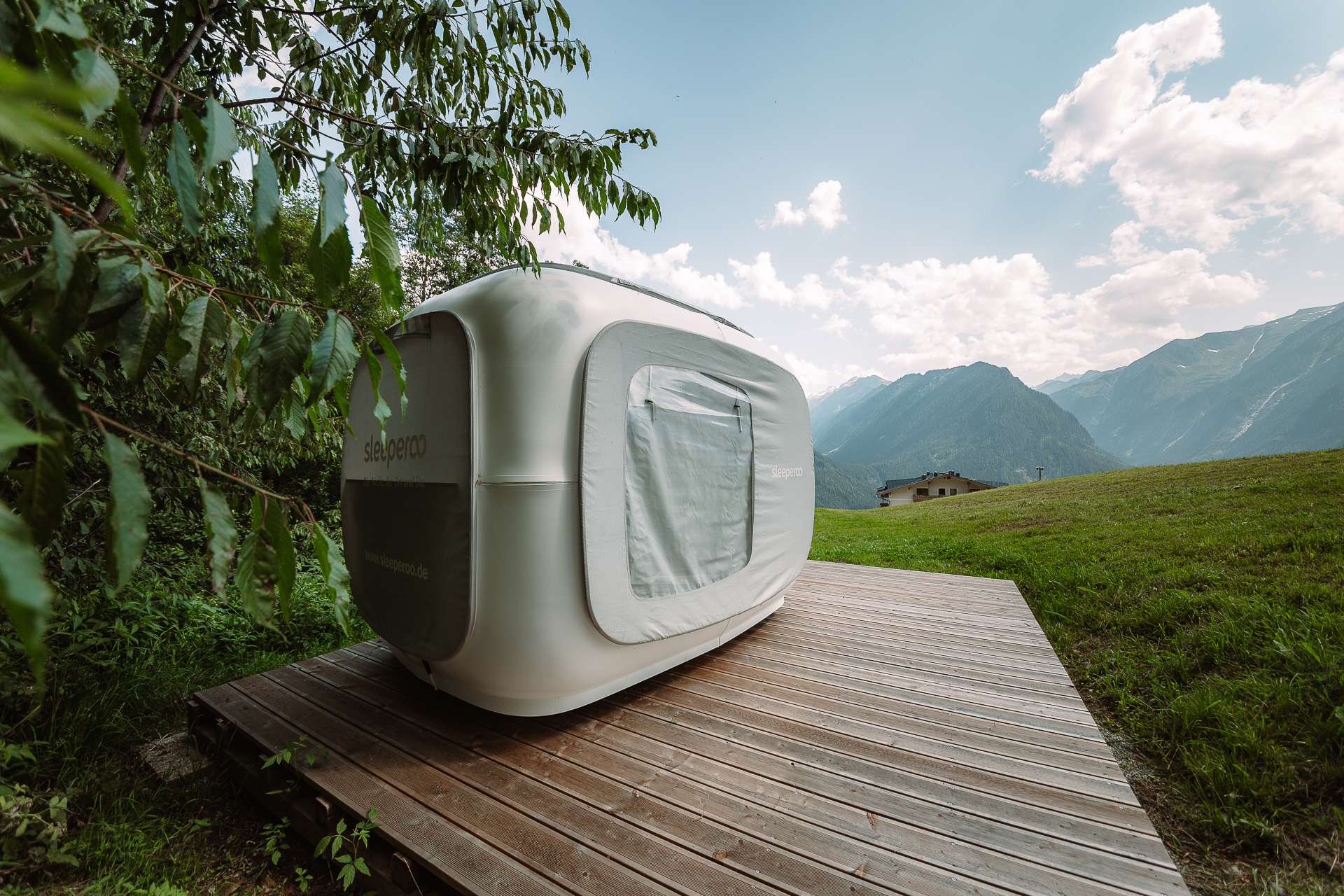 sleeperoo_unter_freiem_himmel_c_wolfgang_scherzer_-_verwolf_production_bergbaur