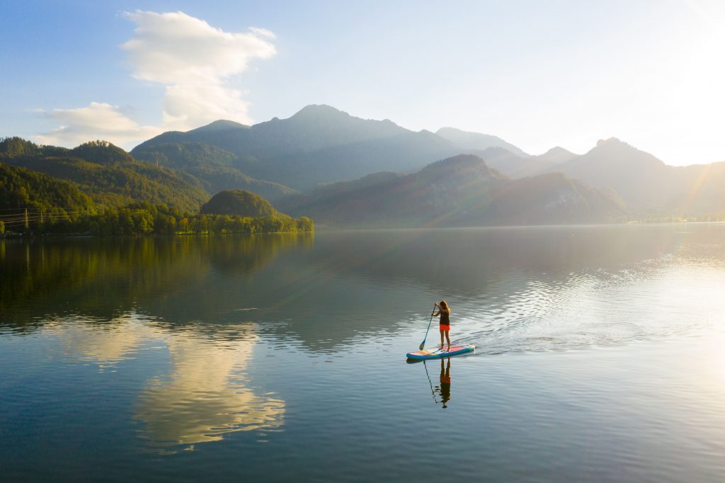 Verdreifachte Nachfrage bei Stand-Up-Paddeln c Intersport