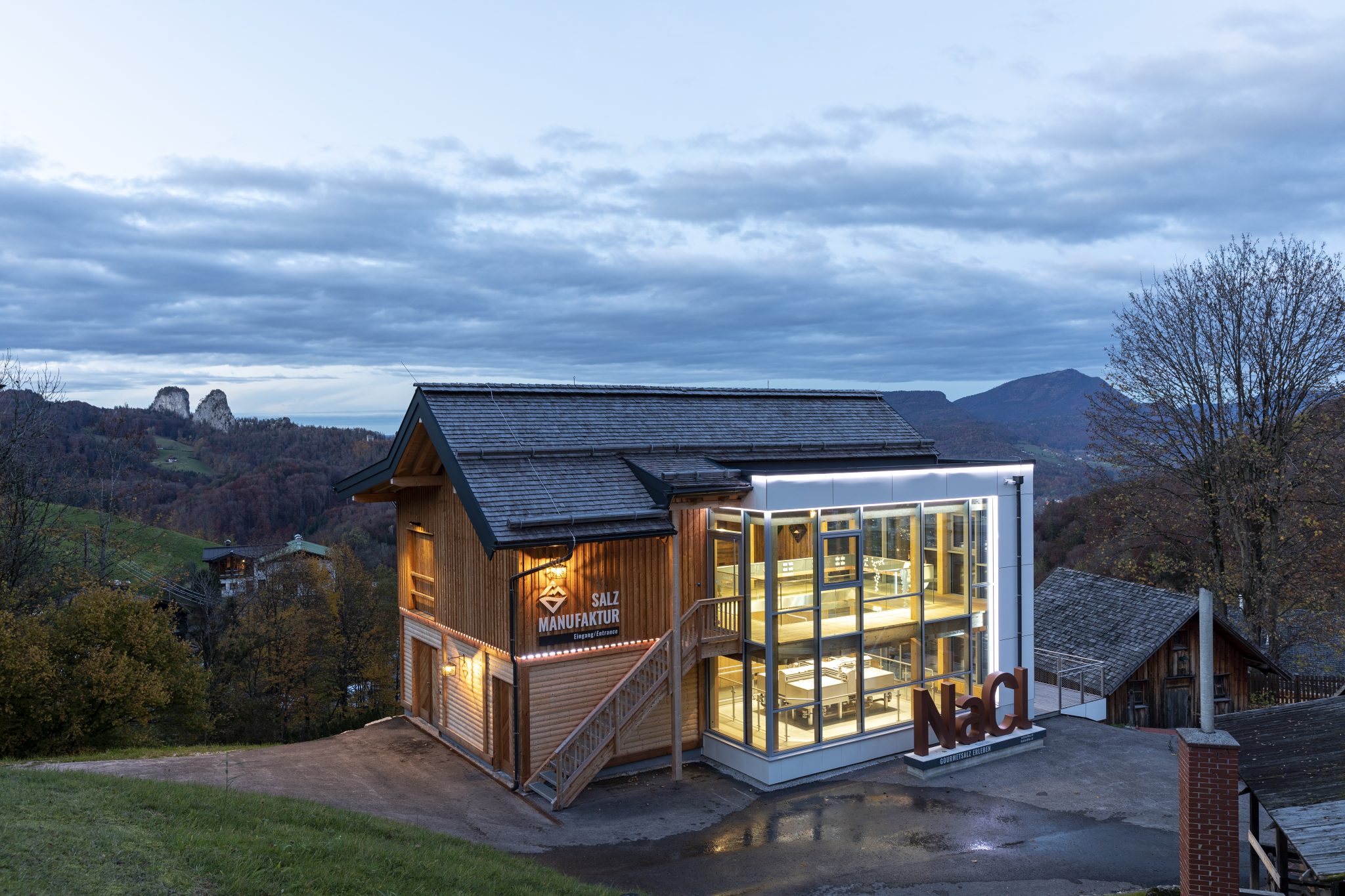 Schausaline_außen_Monika_Löff_