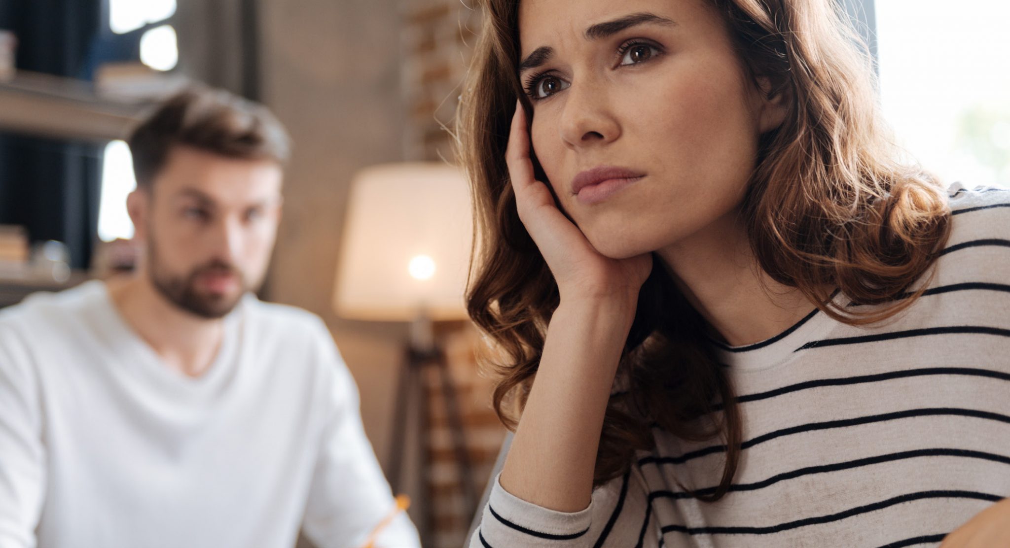 2021-11-+FINAL+Stress_und_Ruckenschmerzen AGR e.V.