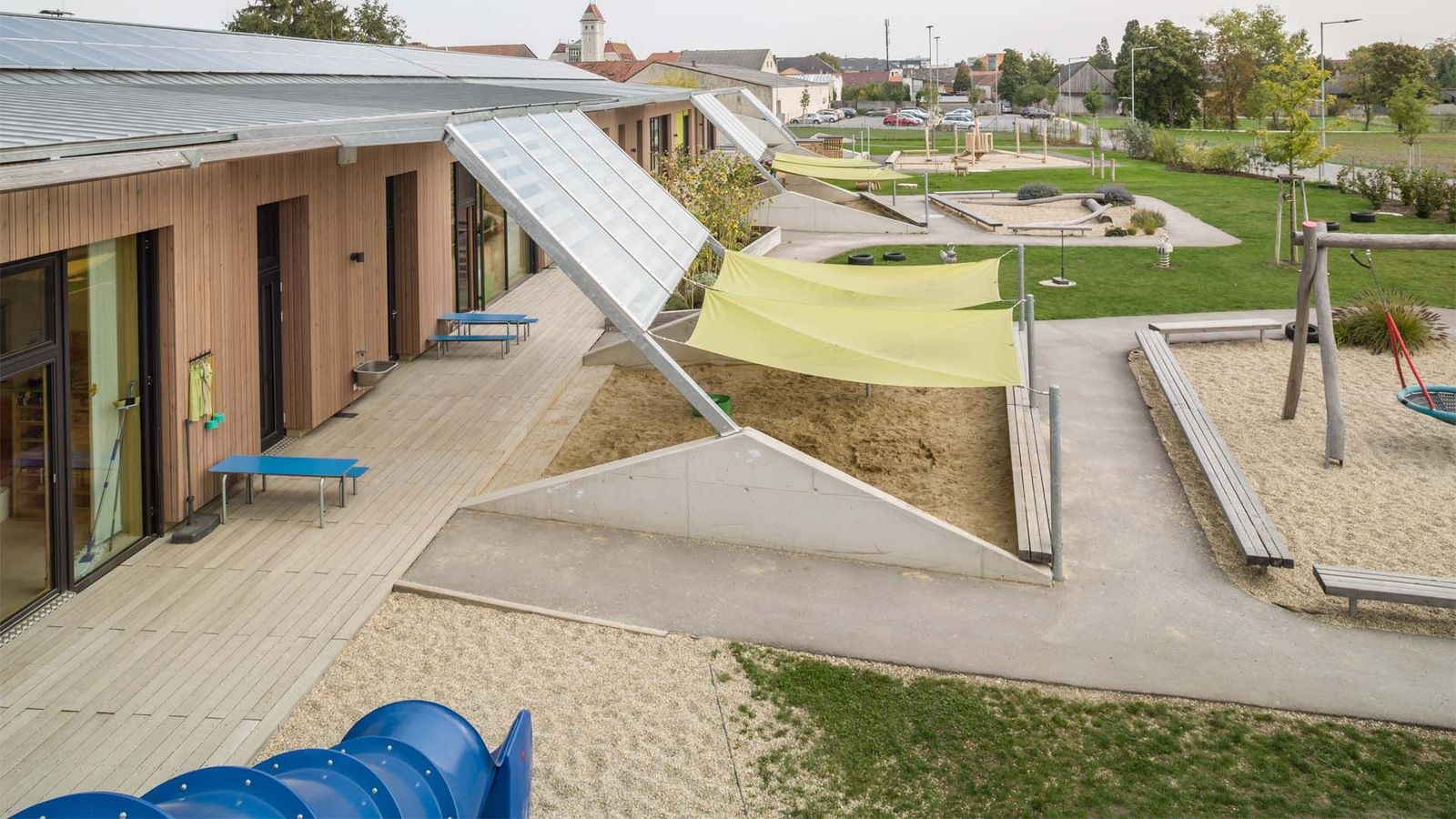 Besuch im Kindergarten Eden - familiii