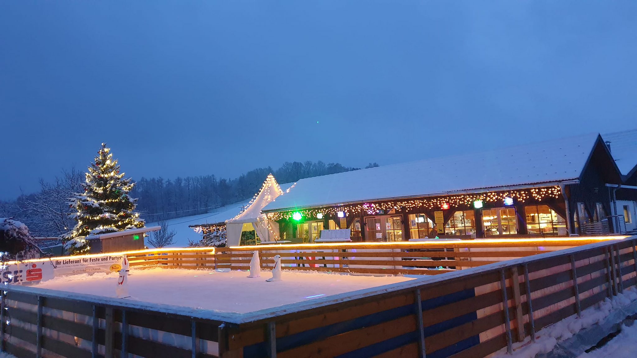 Schulz Huettn Eislaufplatz_300dpi