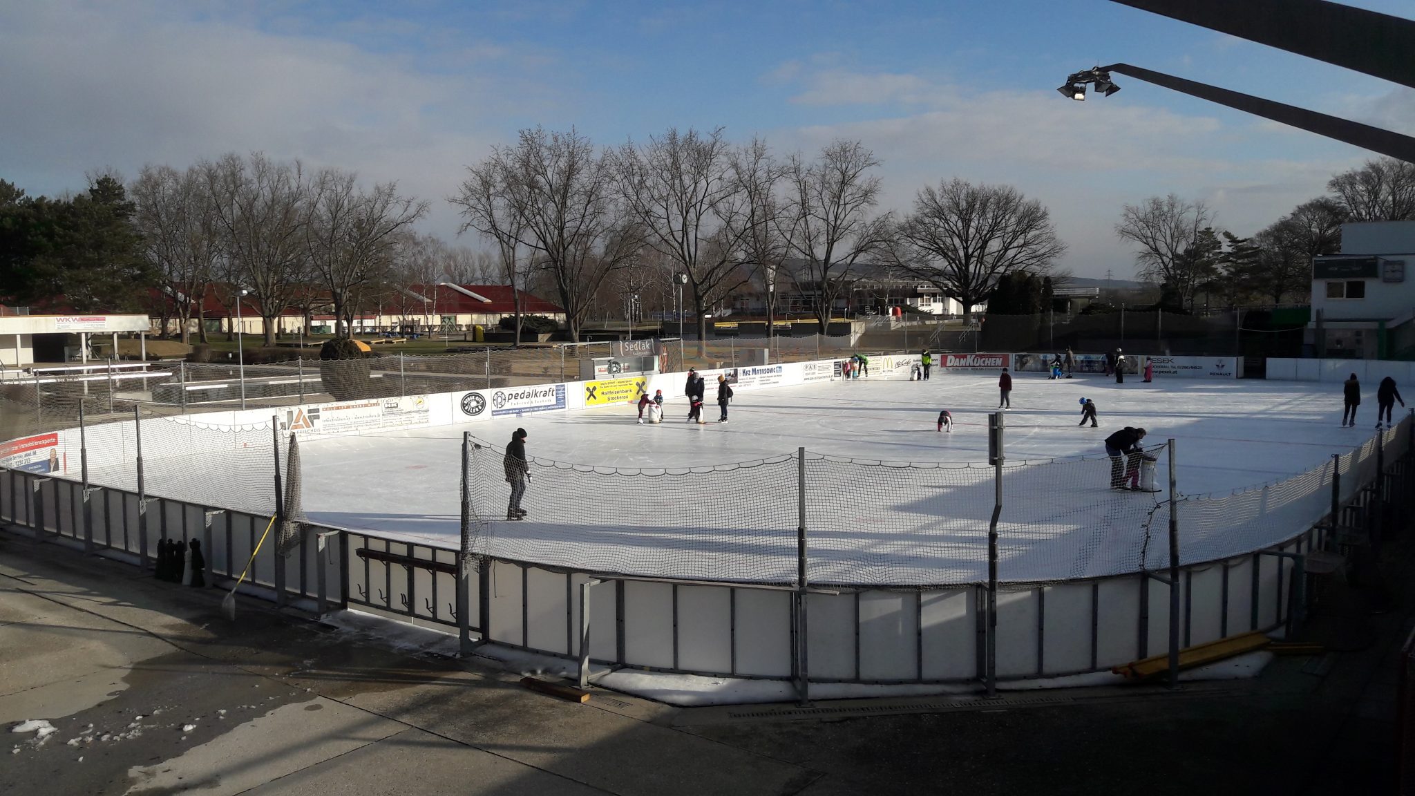 TD-Kunsteisbahn-Stockerau-2-c-Erholungszentrum-Stockerau-Günter-Lehner