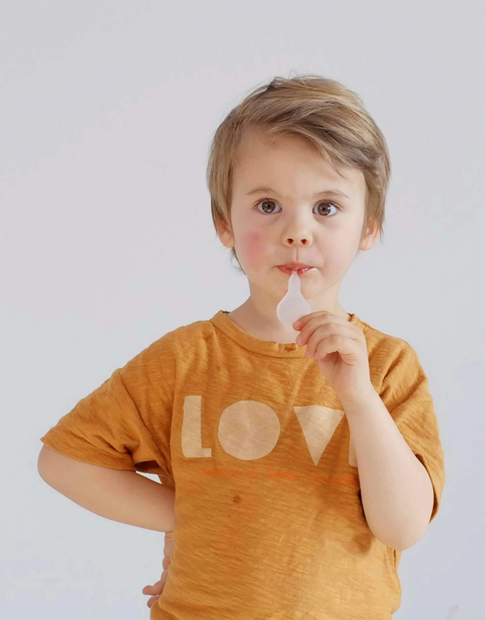 1_Bub_mit_Lollipop_c_21med